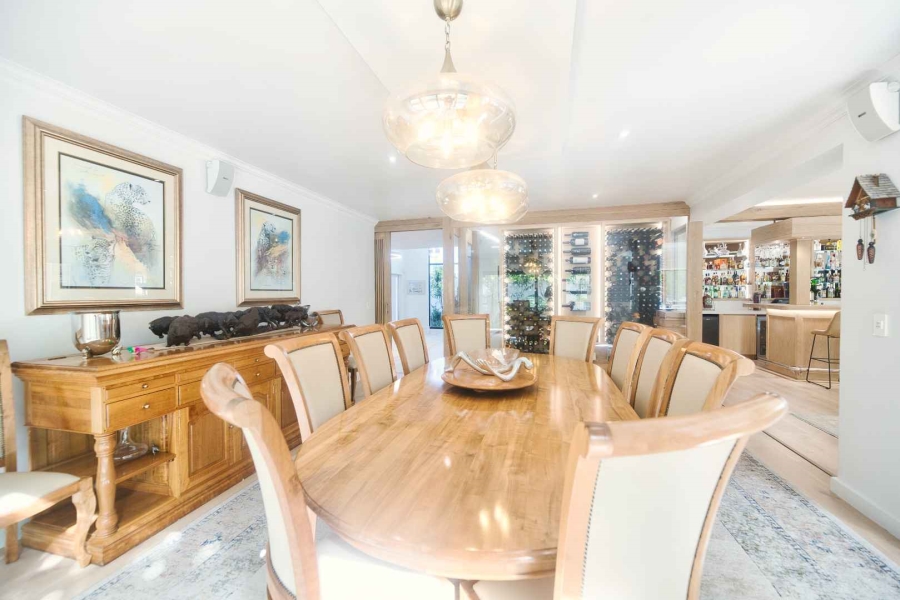 6 Bedroom Property for Sale in Hermanus Heights Western Cape